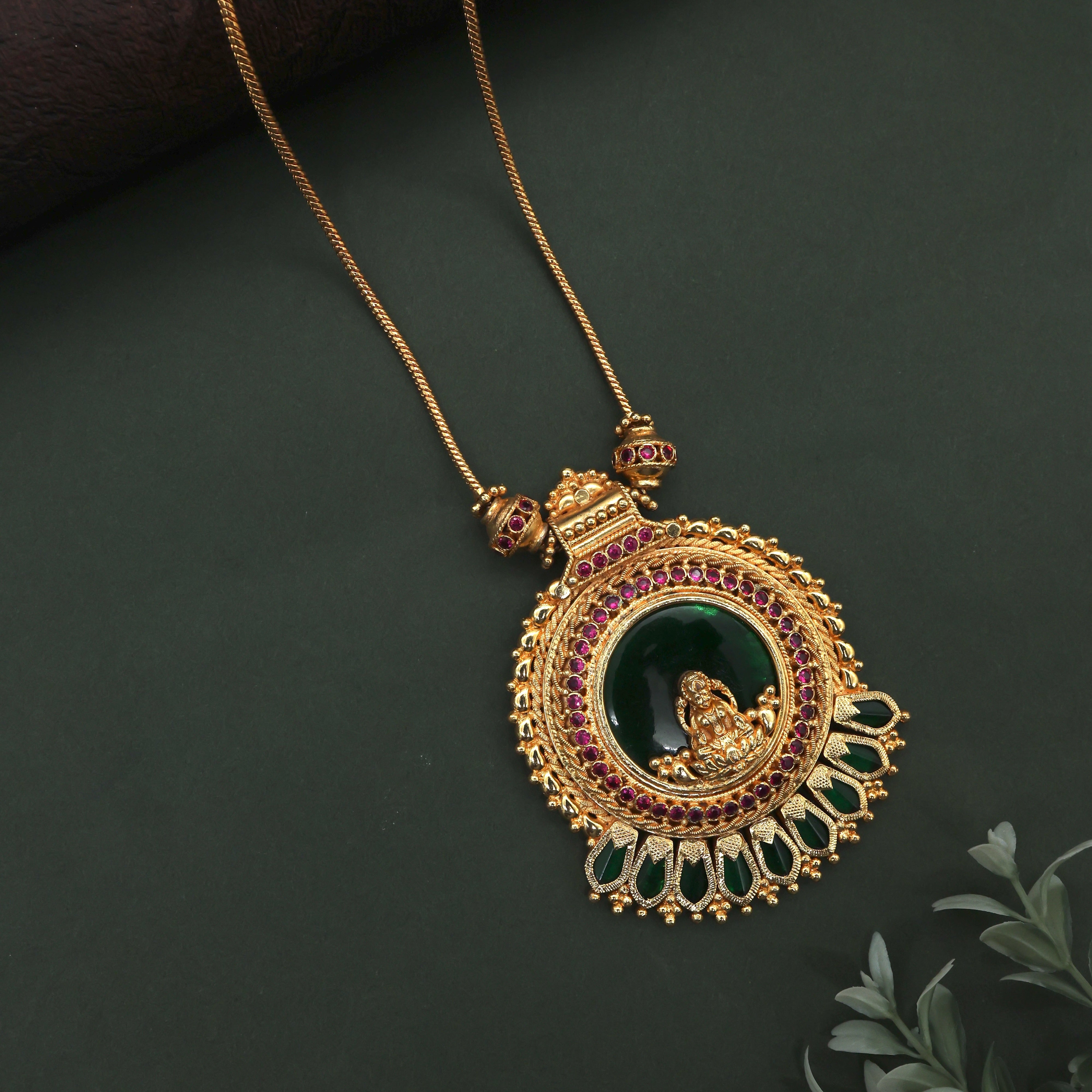 Real Gold Tone Traditional Kerala Round Nagapadam Lakshmi Pendant Chain