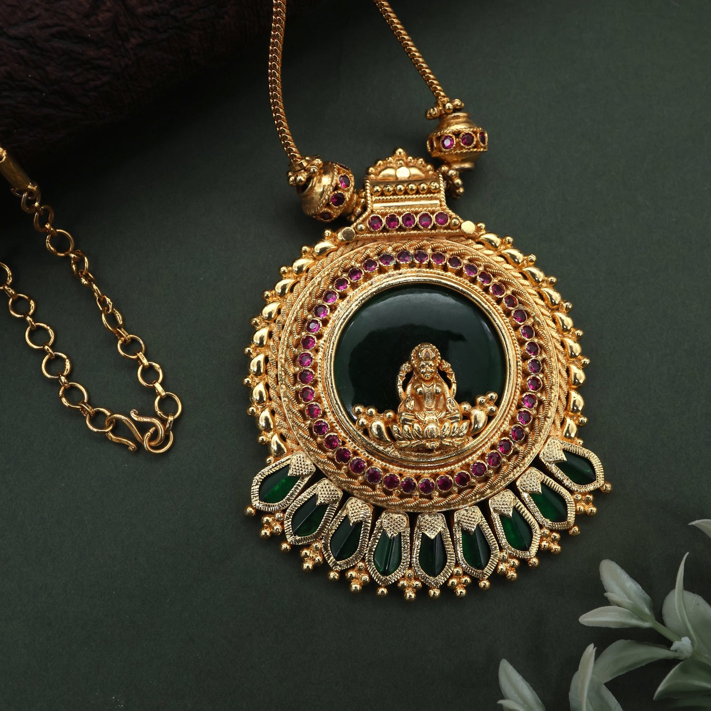 Real Gold Tone Traditional Kerala Round Nagapadam Lakshmi Pendant Chain