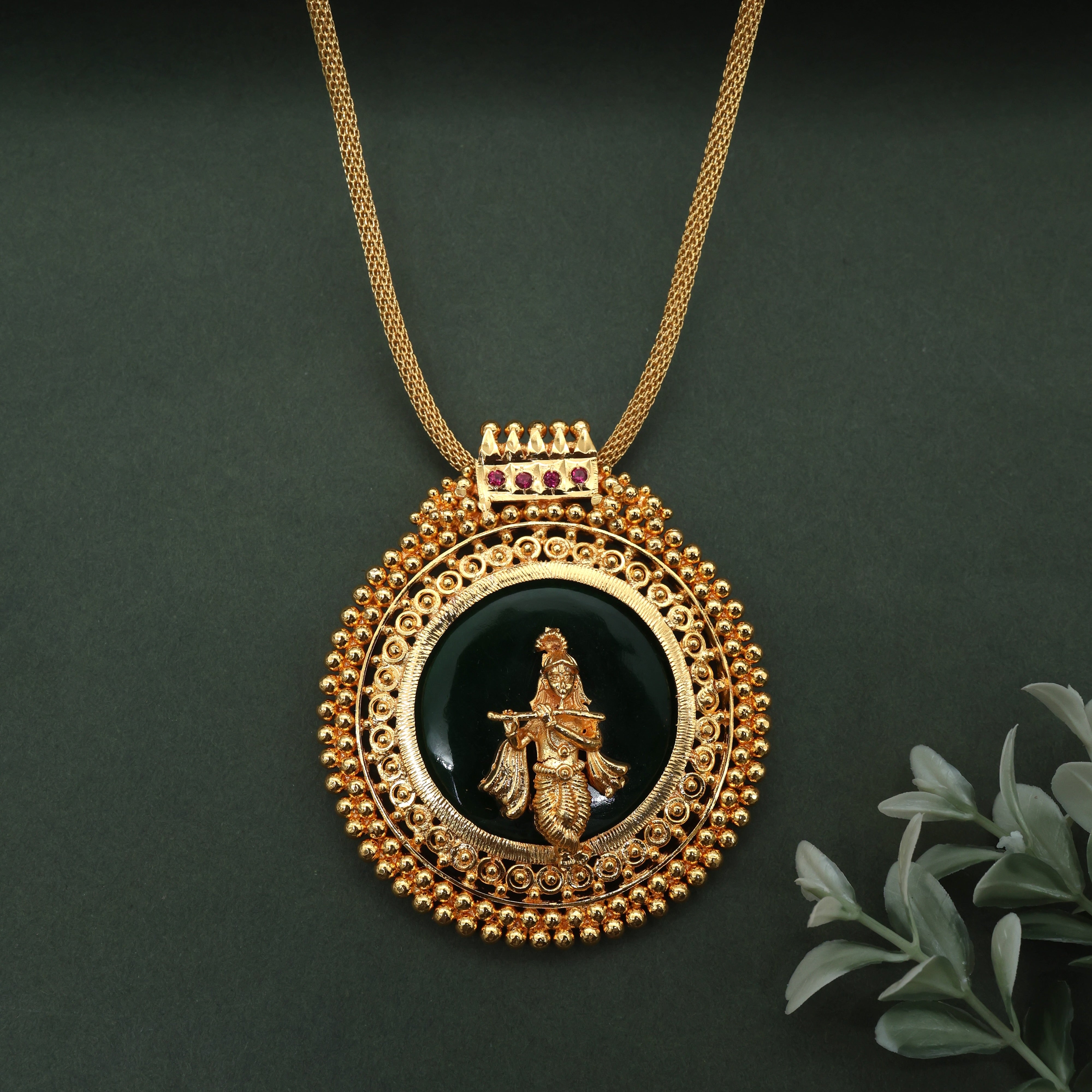 Real Gold Tone Traditional Kerala Round Krishna Pendant Chain