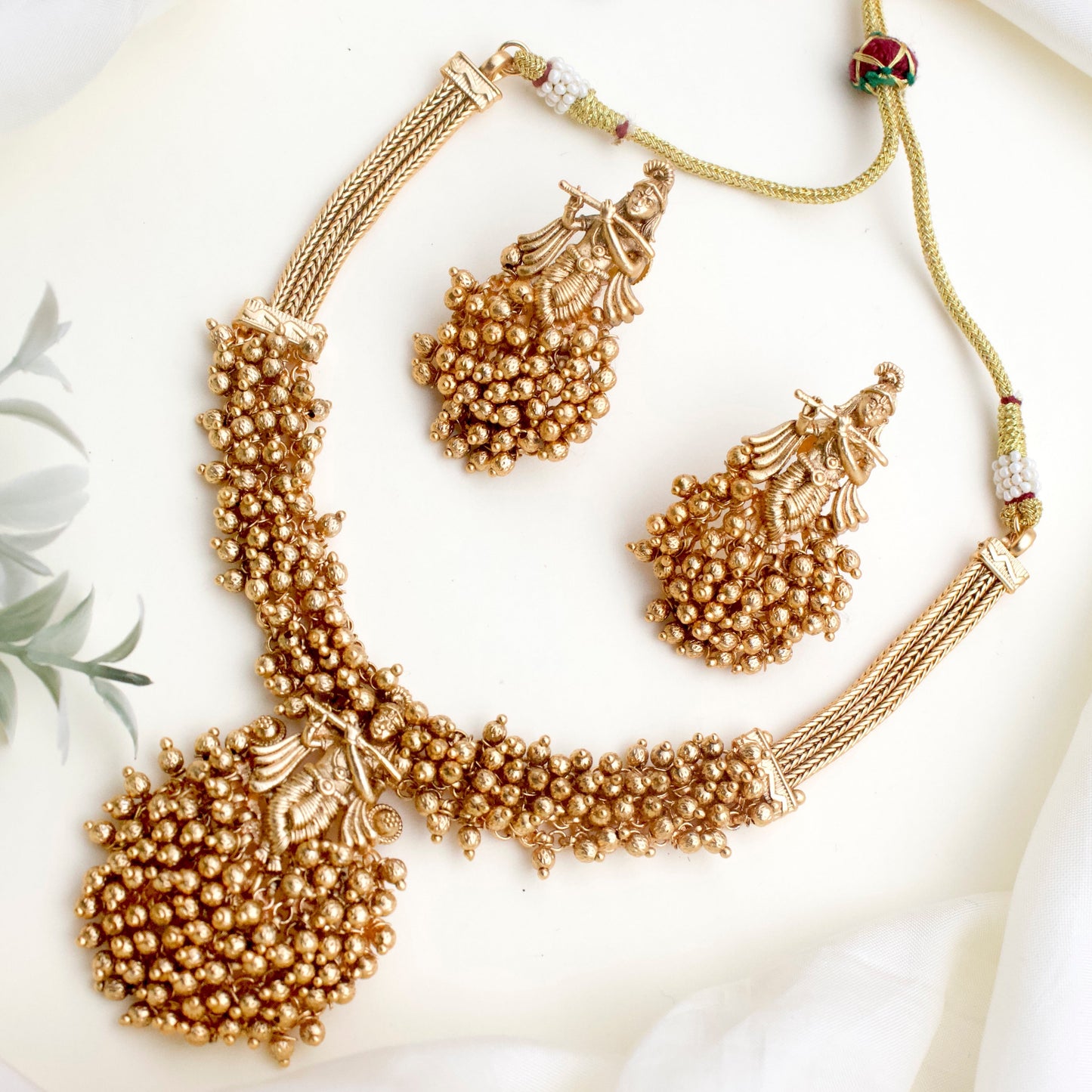 Antique Gold Bunch Beads Sri Krishna Necklace