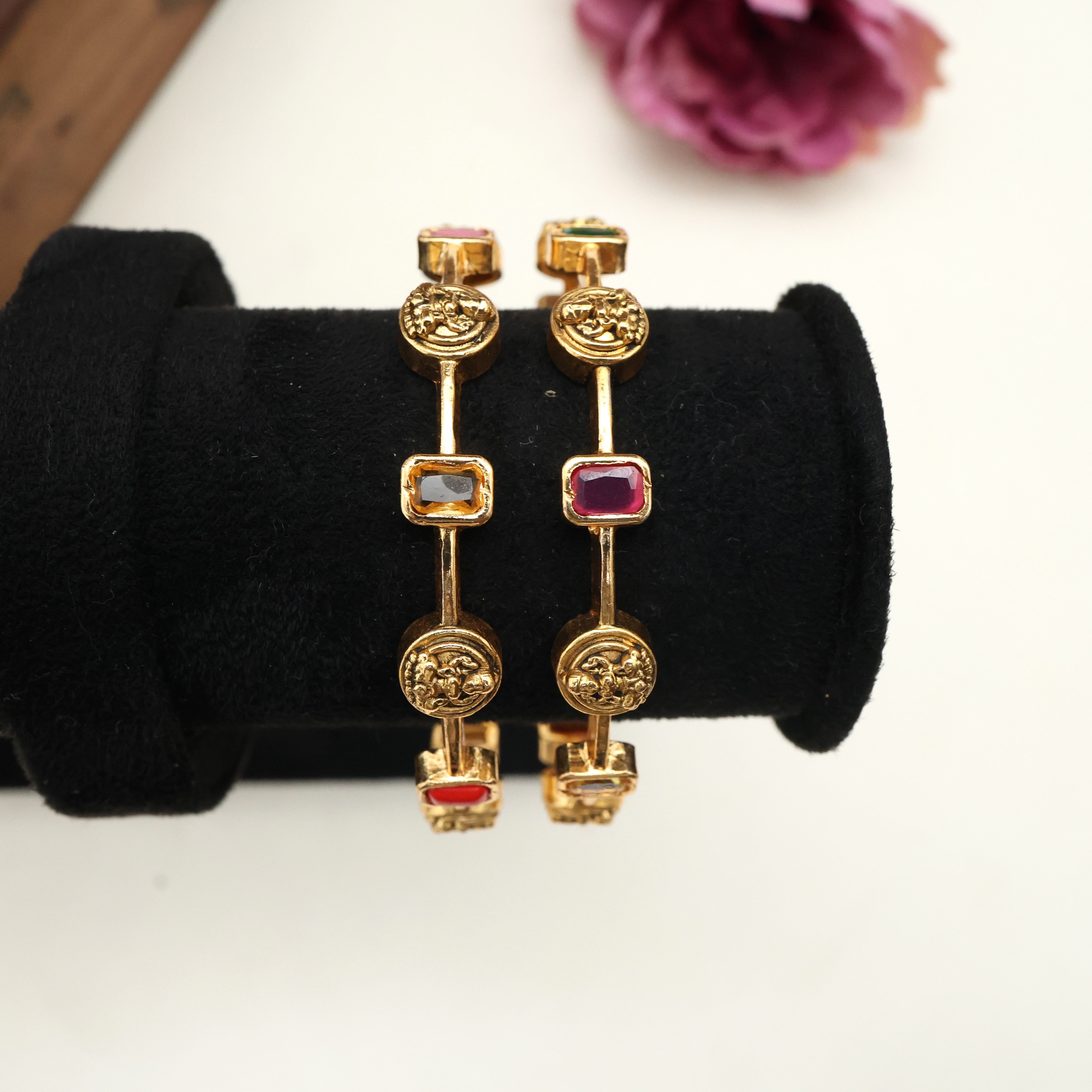 Nagas Oval Lakshmi Navarathna Stones Bangles