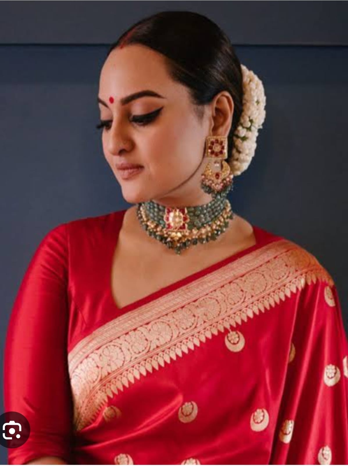 ACTRESS SONAKSHI SINHA INSPIRED PACHI KUNDAN BEADED BRIDAL CHOKER