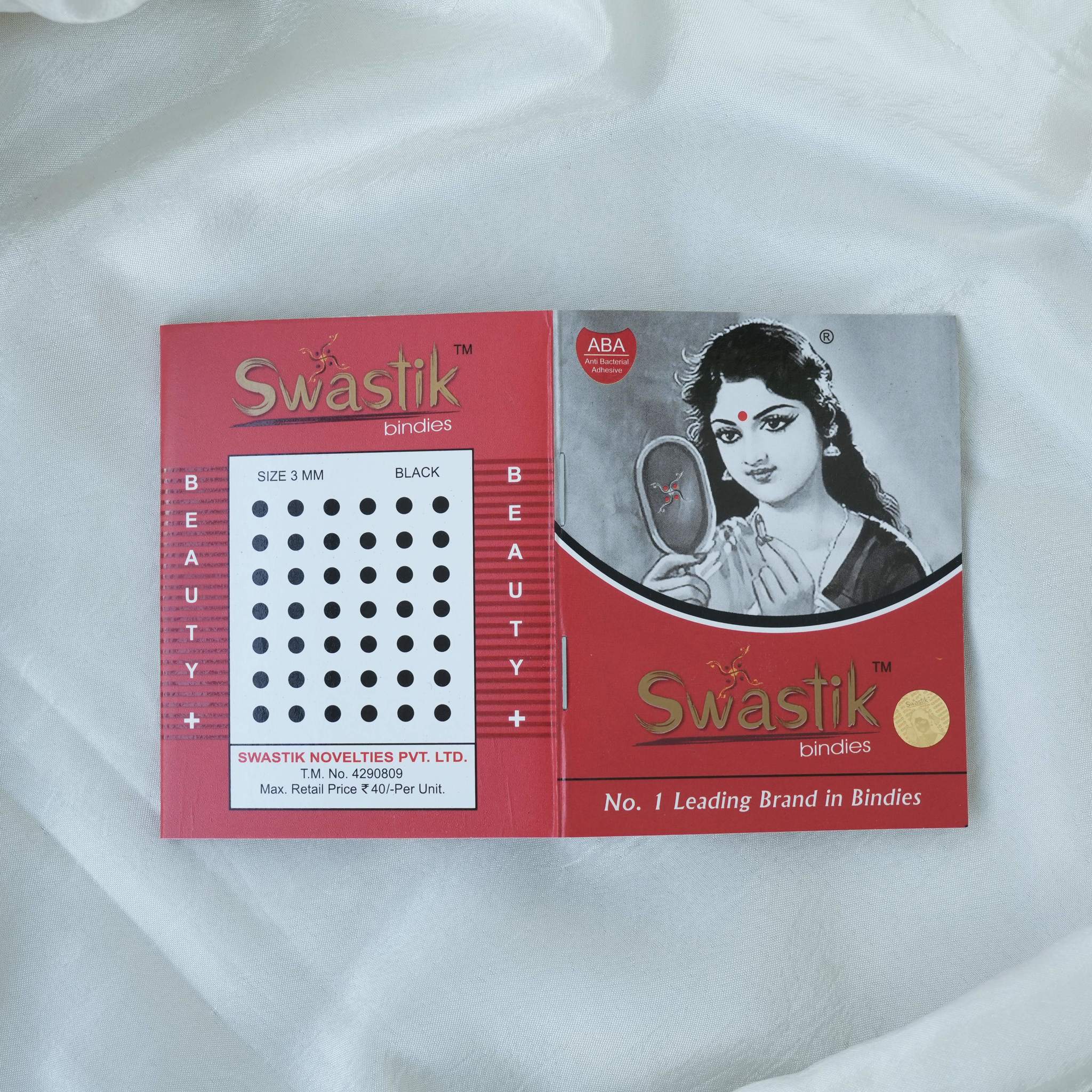 Plain Round Black Bindis Foldable Sheet - Size 3MM