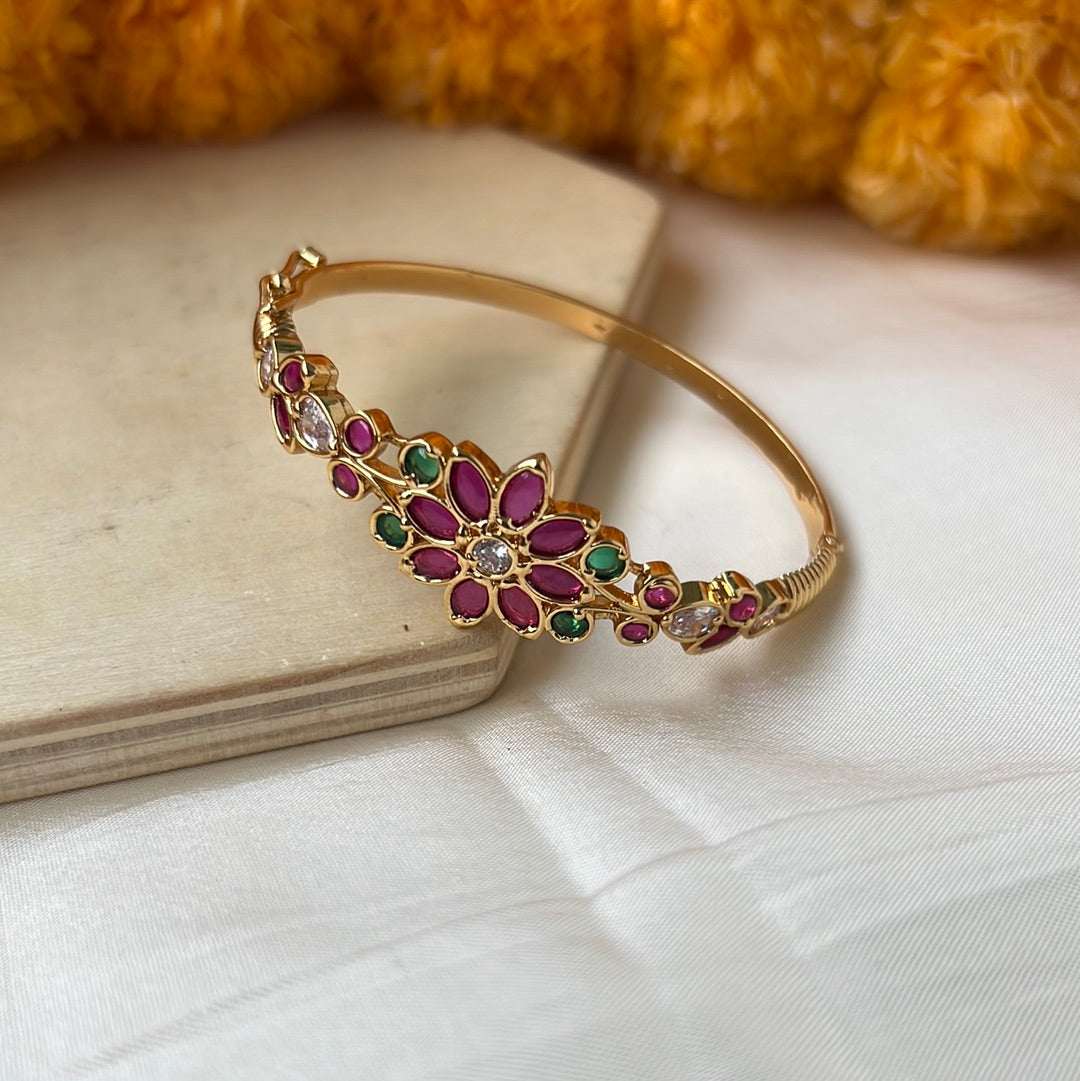 Elegant Kemp Flower Kada Bracelet: Premium Quality South Indian Temple Jewellery