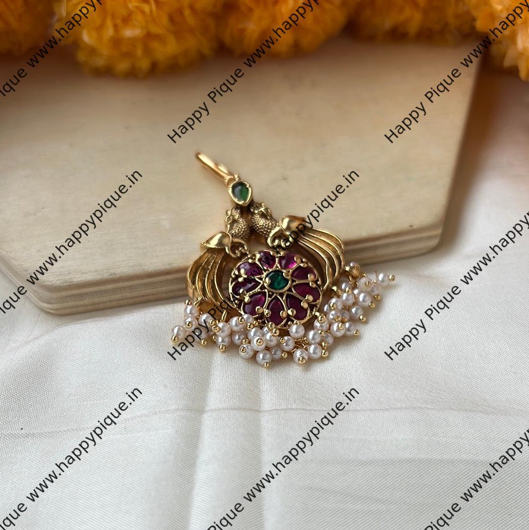 Real Kemp Antique Gold Mayuri Chakra Short Bridal Maang Teeka: Exquisite South Indian Temple Jewellery