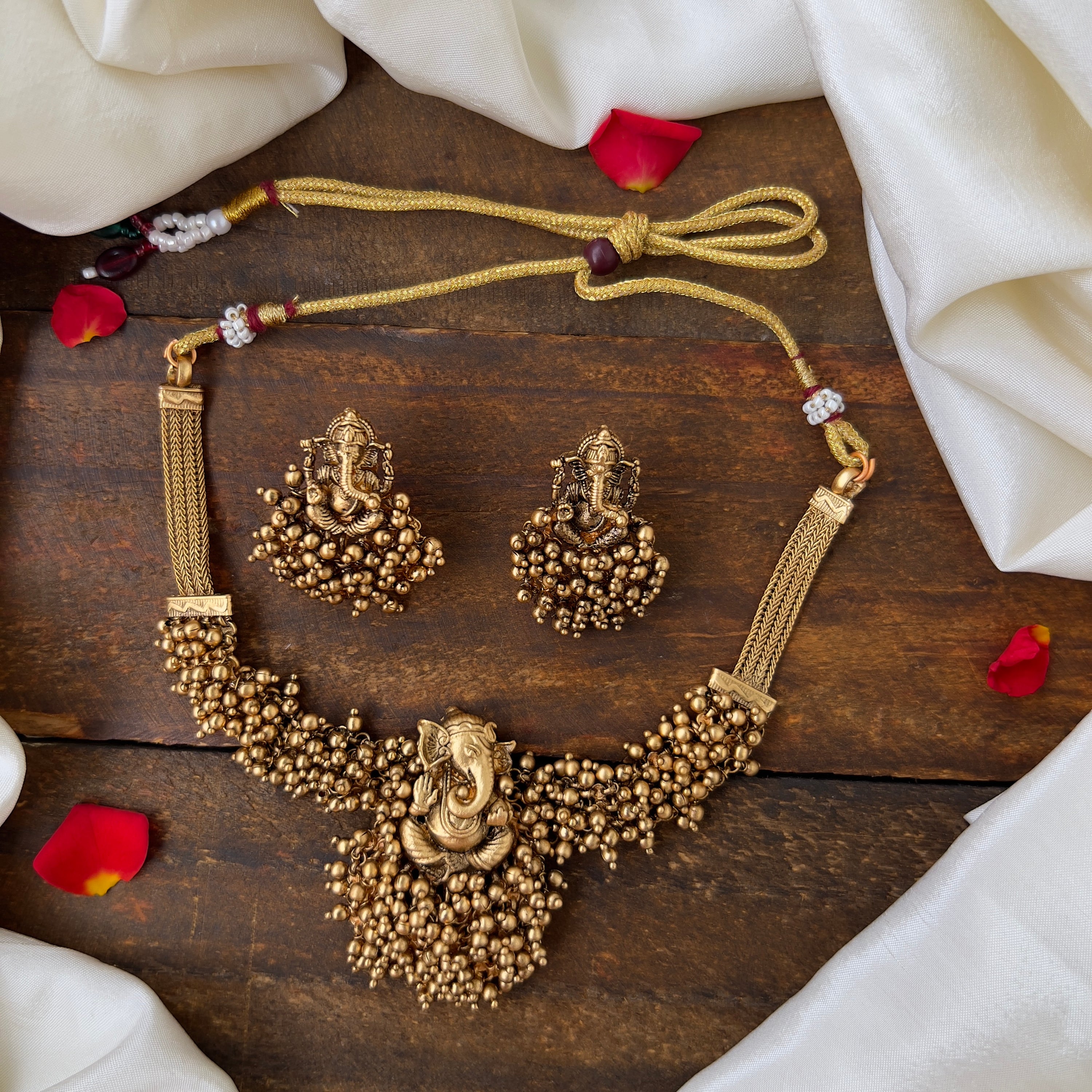 Exclusive Ganesha choker