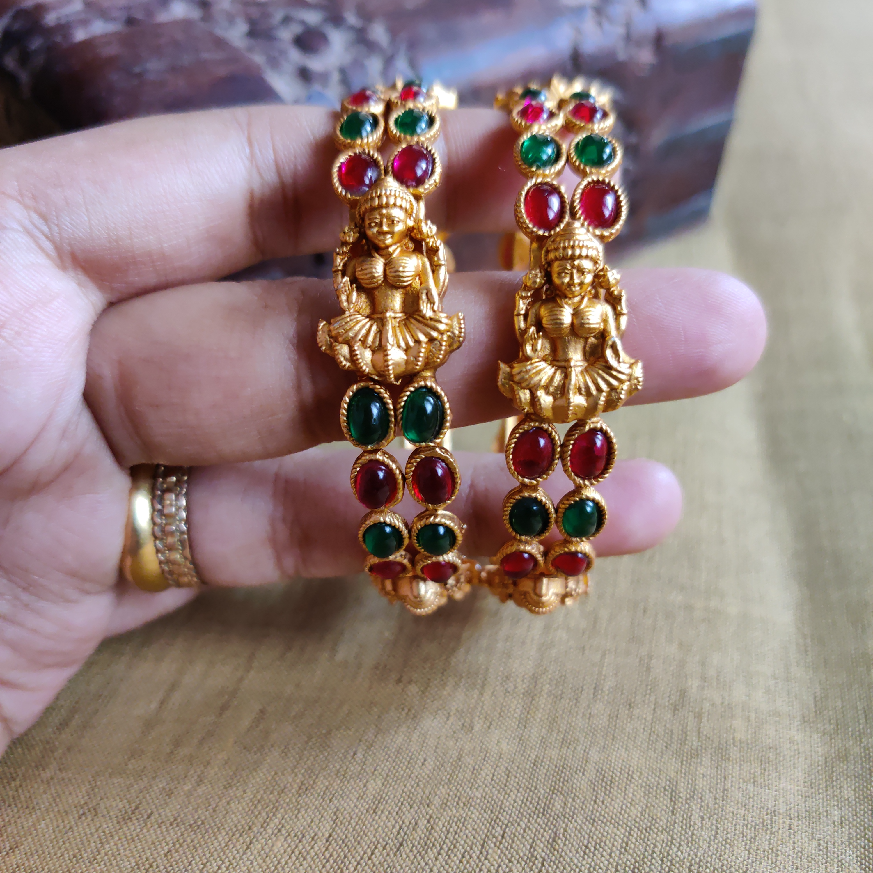 Matte Finish Two Layer Mahalakshmi Kemp Bangles - Size:2.6