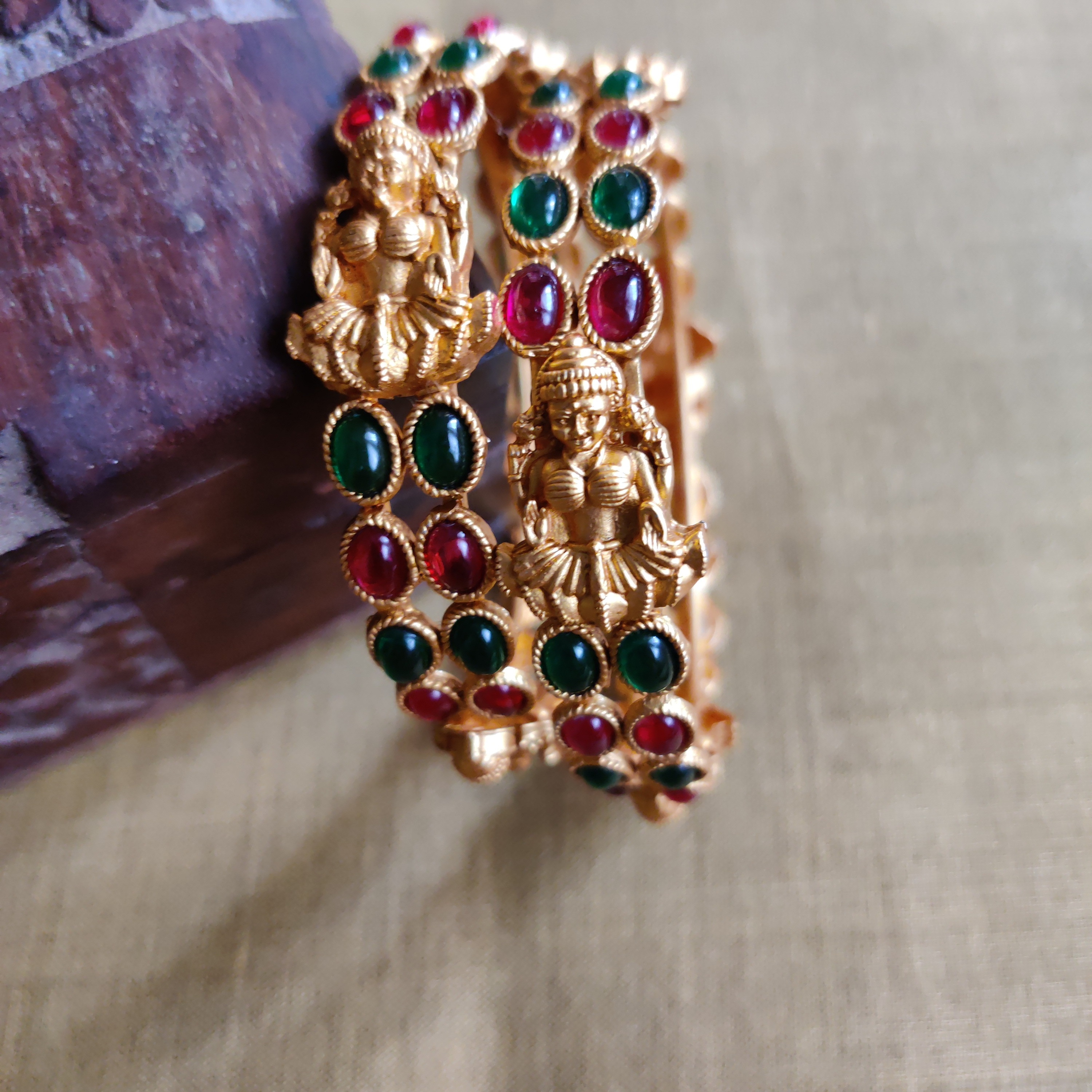 Matte Finish Two Layer Mahalakshmi Kemp Bangles - Size:2.6