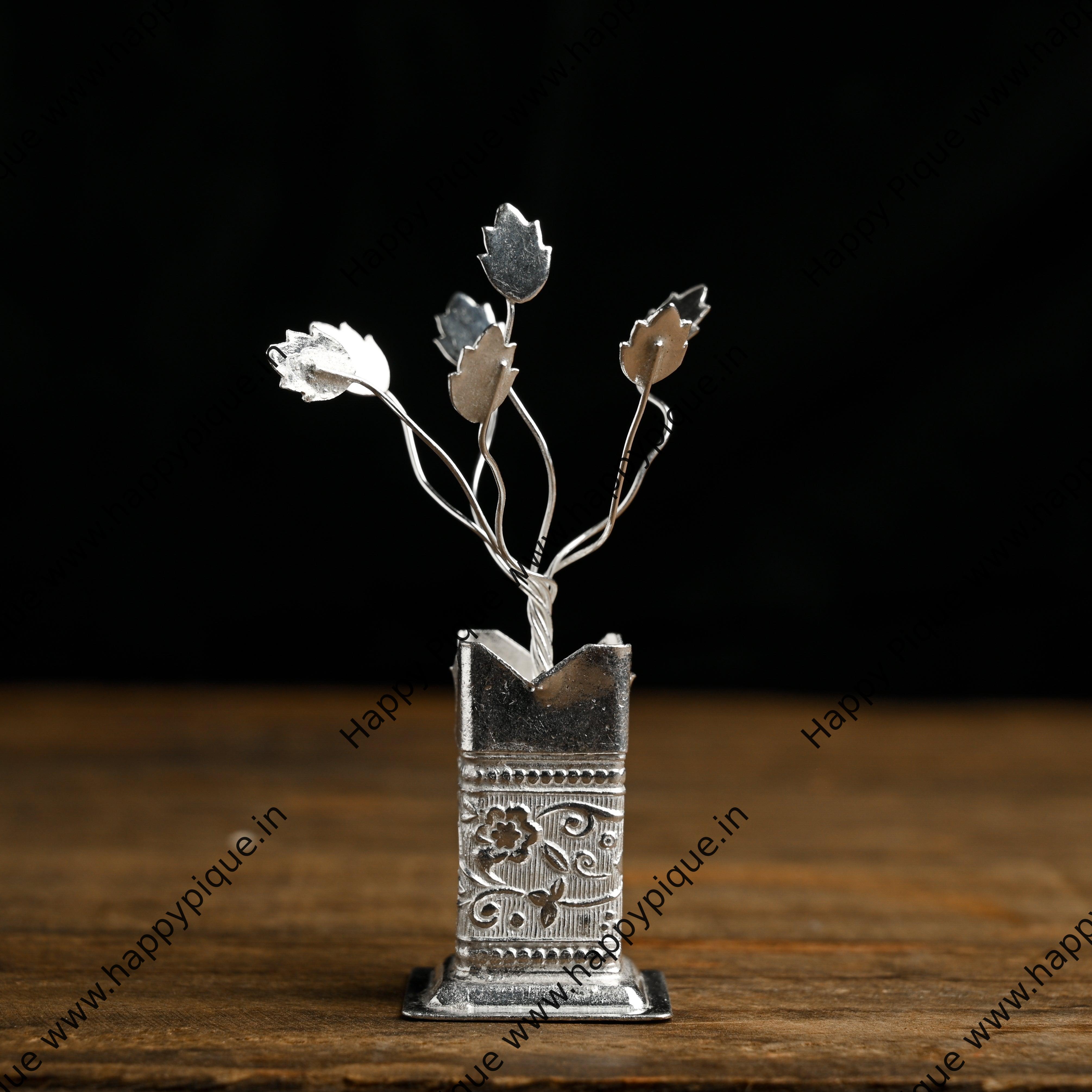 Unique flower diya/lamp- Pure silver gift items- Silver Pooja Items for  Home, Return Gift for Navarathri, Wedding and Housewarming | Silver pooja  items, Silver gifts, Silver jewellry