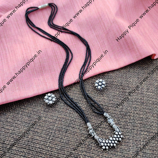 Small Kudi Pendant Mangalsutra with Earrings