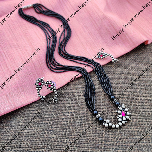 Traditional Maharashtrian Nath Mangalsutra with Earrings and Nath