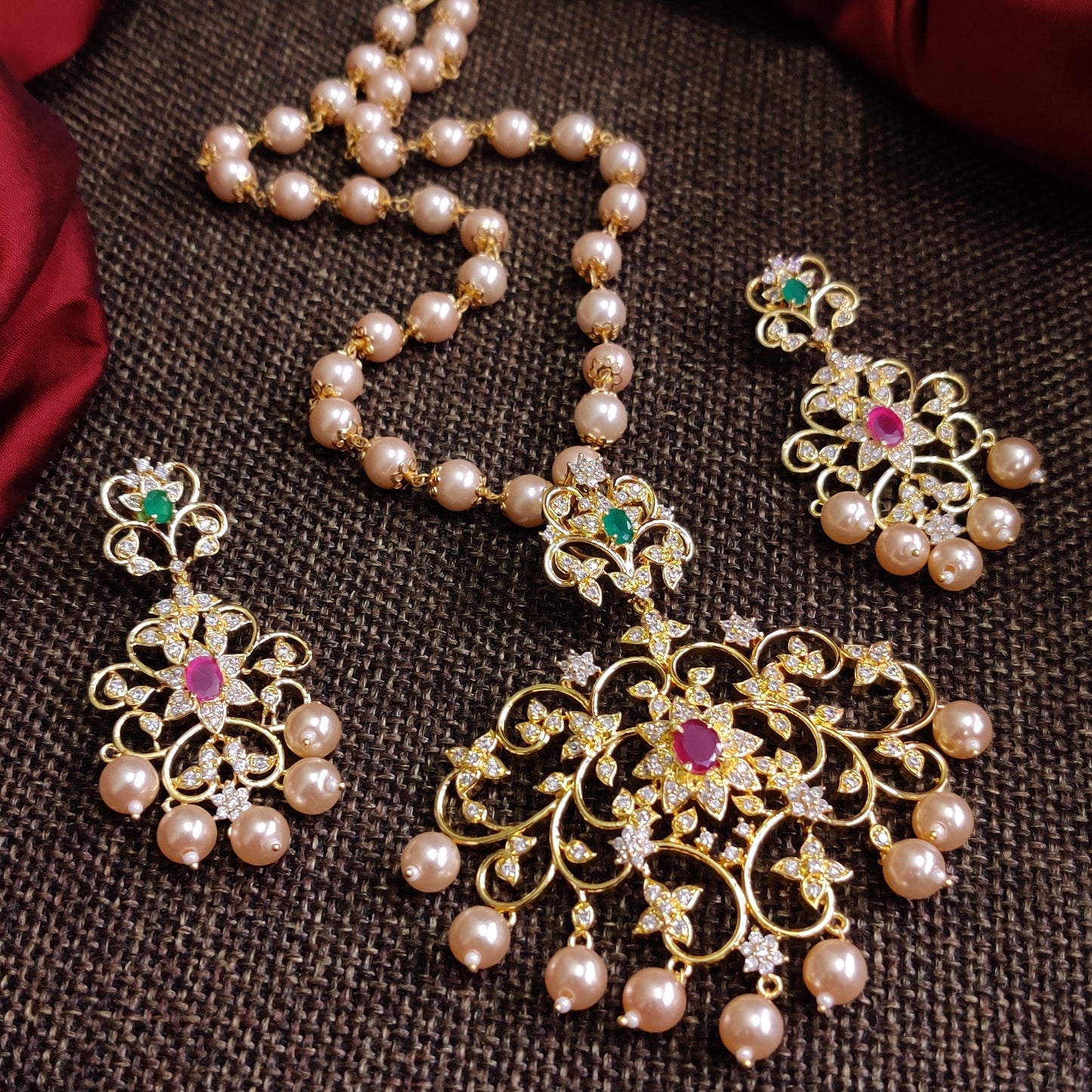 Mid Length Designer AD Pendant Pearl Maala Set