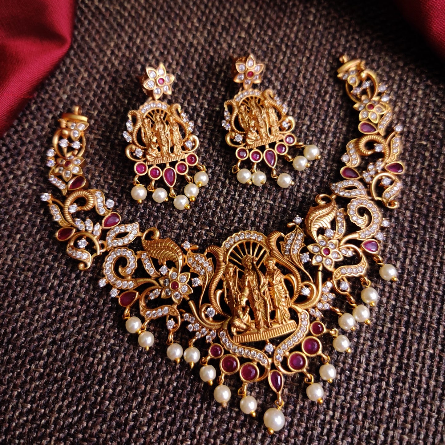 Matte Finish Ram Parivar AD Necklace