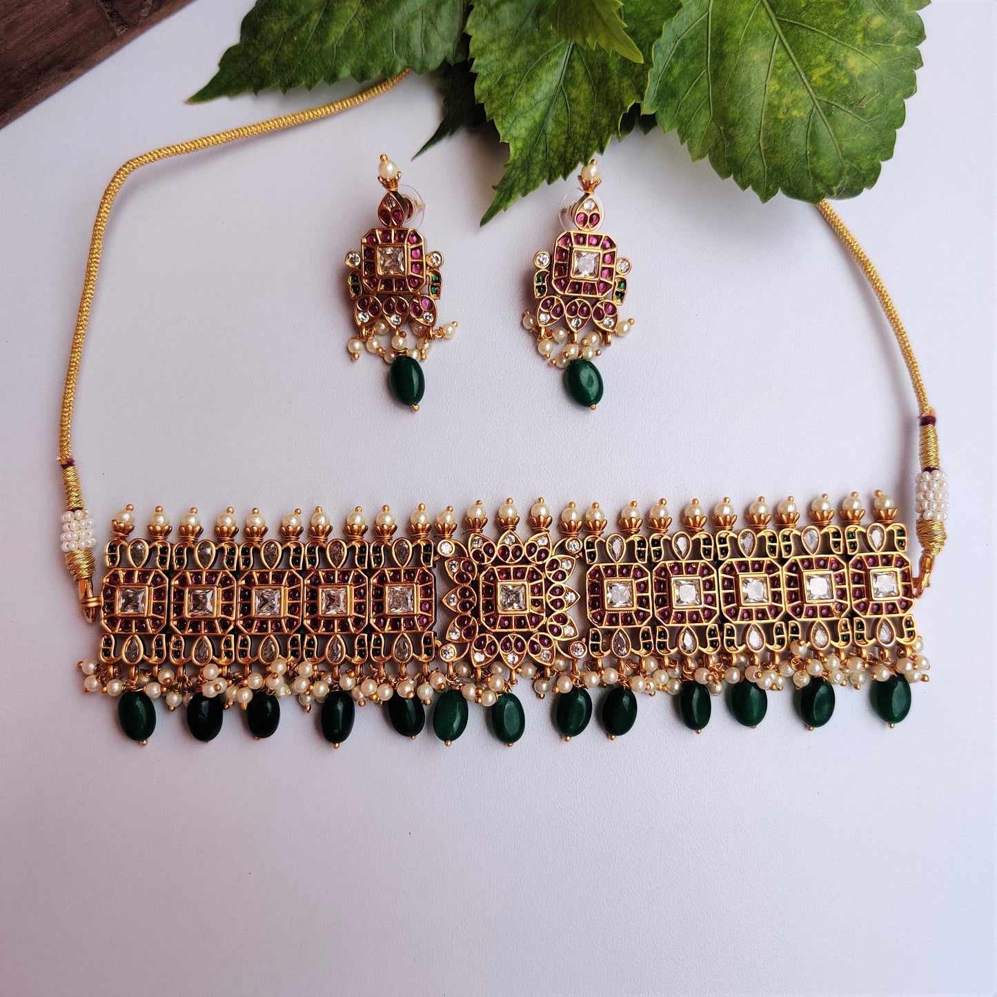 Premium Real Kemp Kundan Bridal High Neck Choker Set