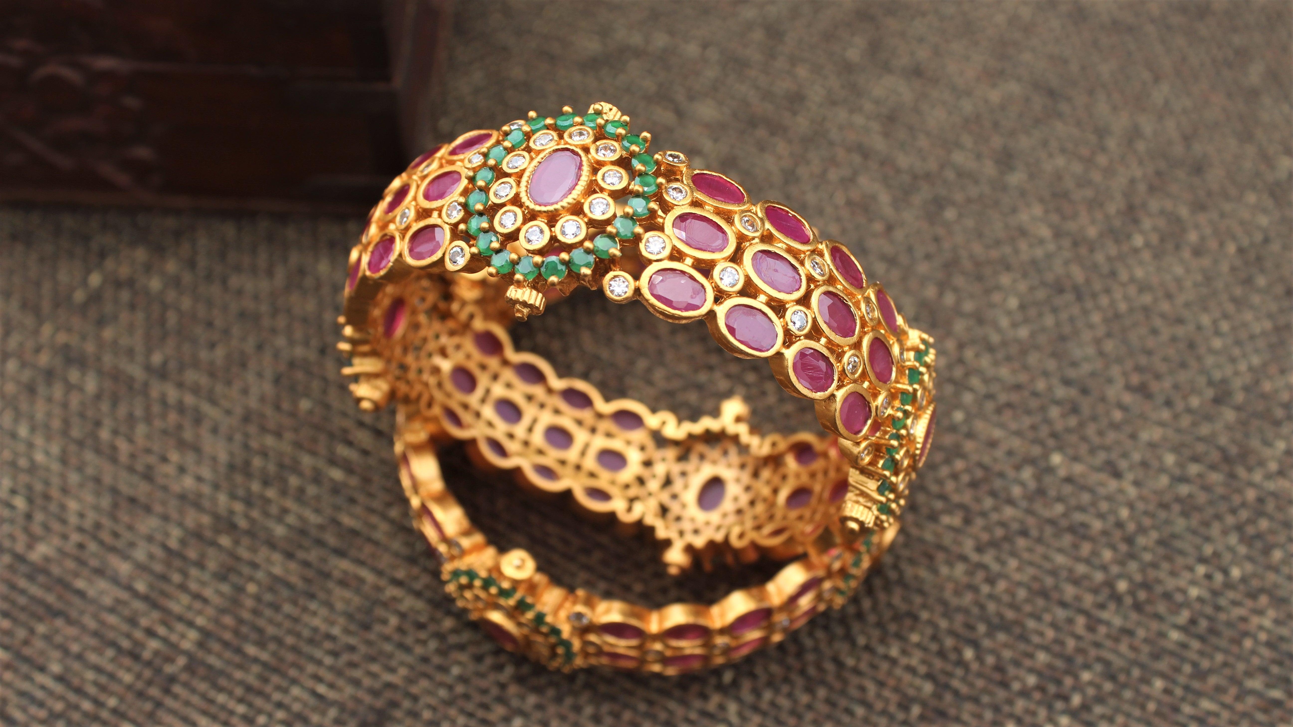 Heavy Oval Designer Bridal Kemp & AD Bangles - Happy Pique 