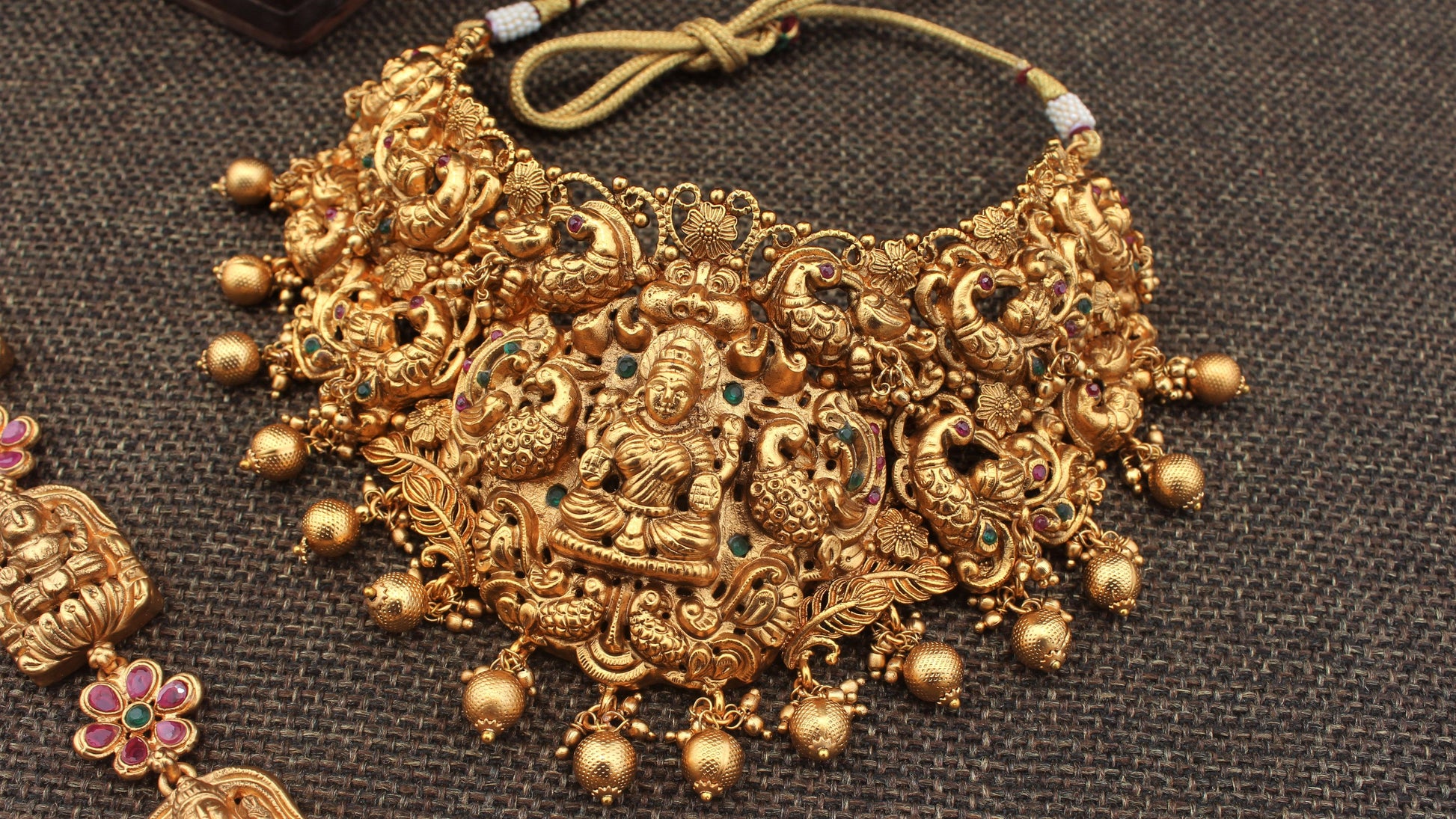 Gold Look Alike Nagas Semi Bridal Set - Happy Pique