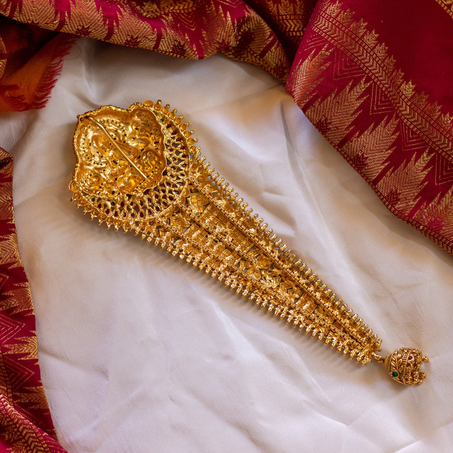 Real Gold Look Mahalakshmi Heavy Nagas Work Kemp Bridal Choti/Jada Billa