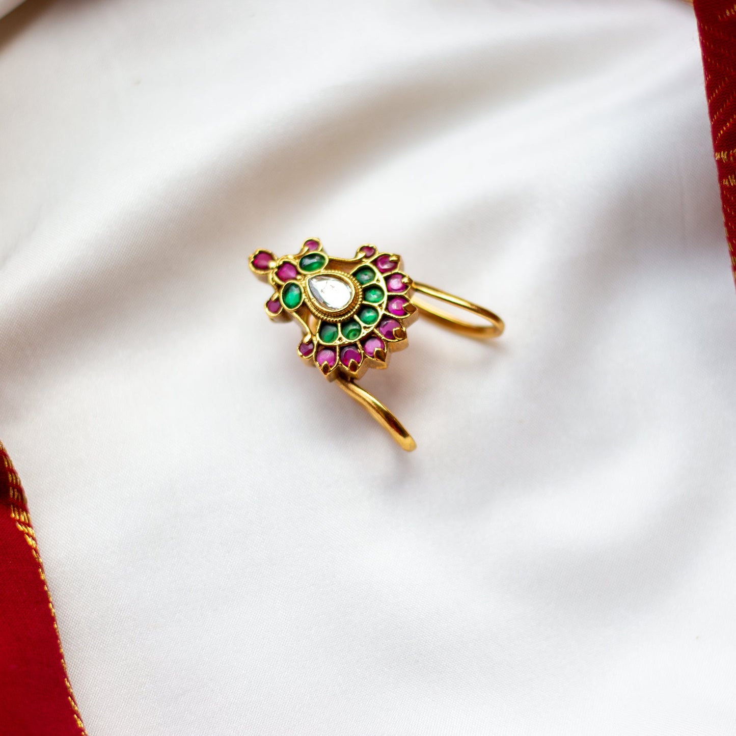 Gold Look Nagas Real Kemp Classic Vanki Finger Ring - Emerald, Ruby & White