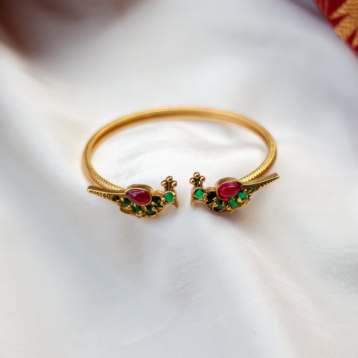 Matte Peacock Bracelet Kada - Green & Red