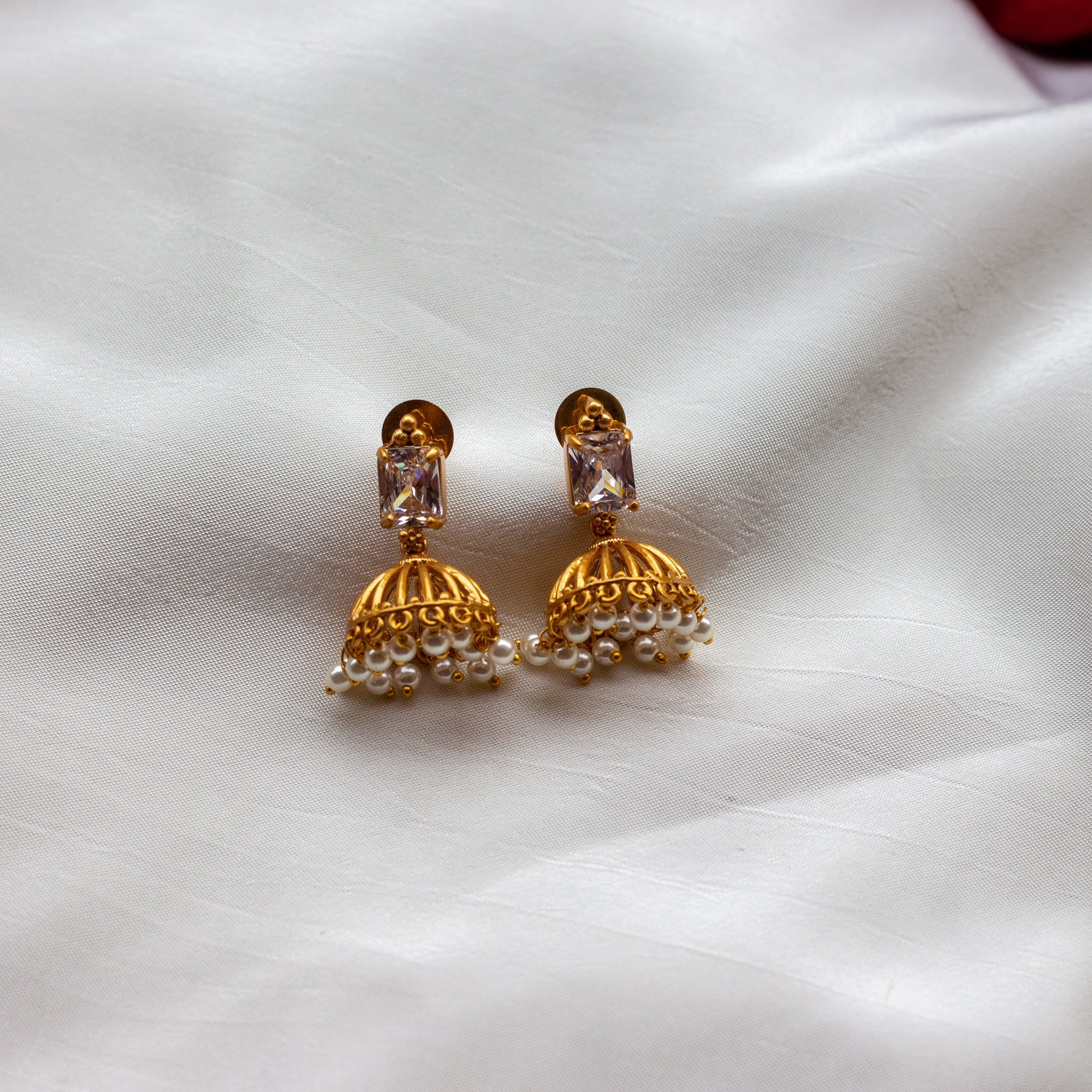 Matte Finish Rectangle Stone Small Light Weight Jhumkas