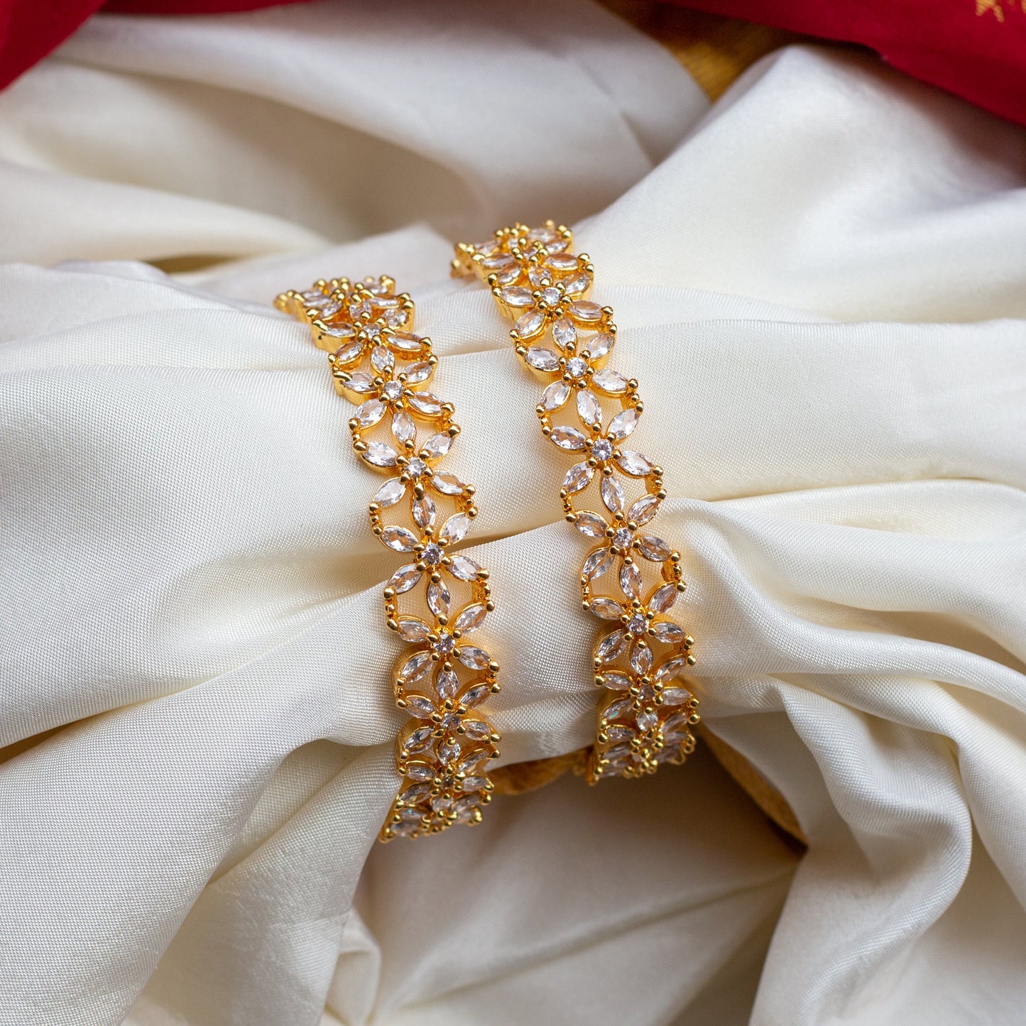 Gold Look Diamond Flower Zircon Bangles