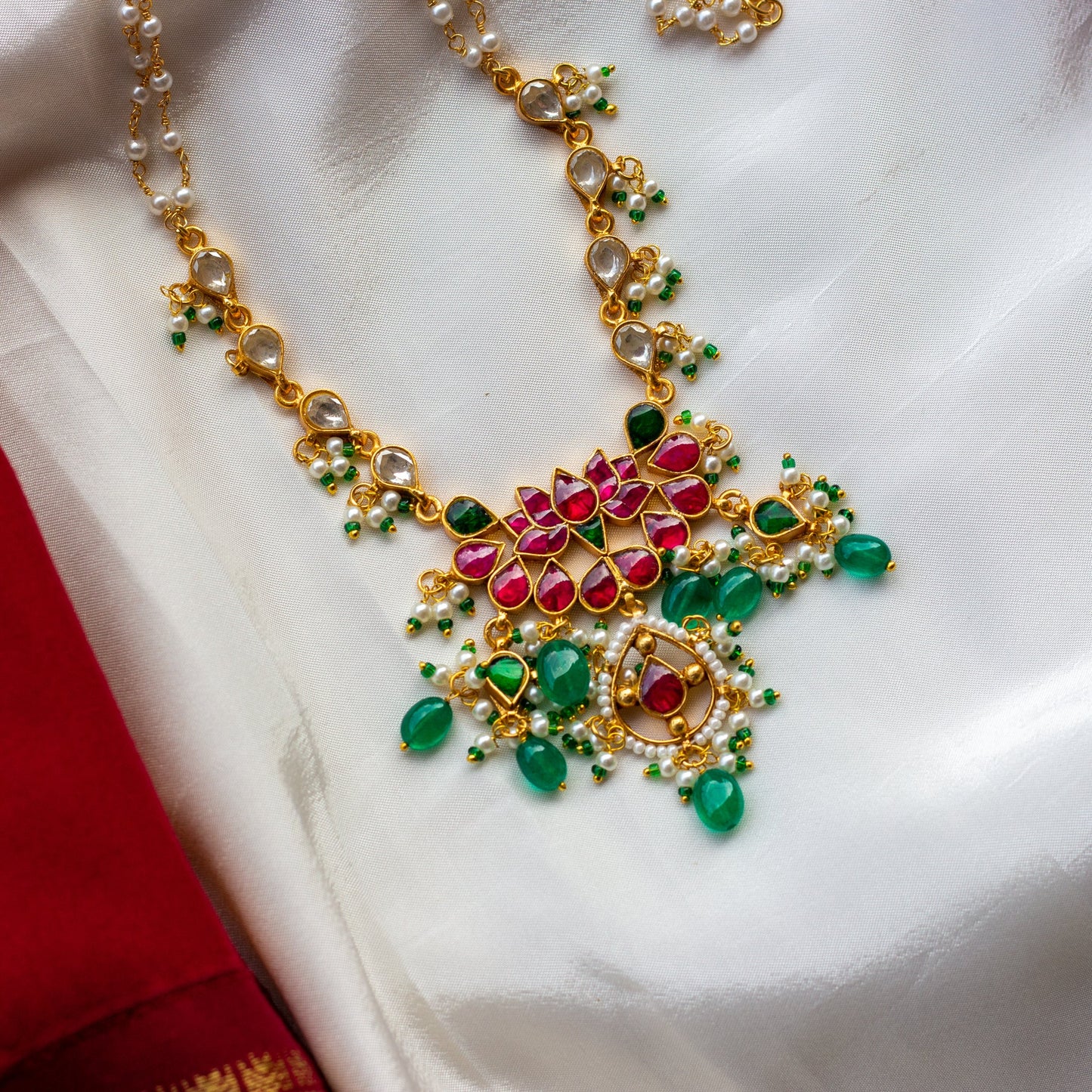 Handmade Lotus Design Mid Length Contemporary Jadau Kundan Pearl Mala