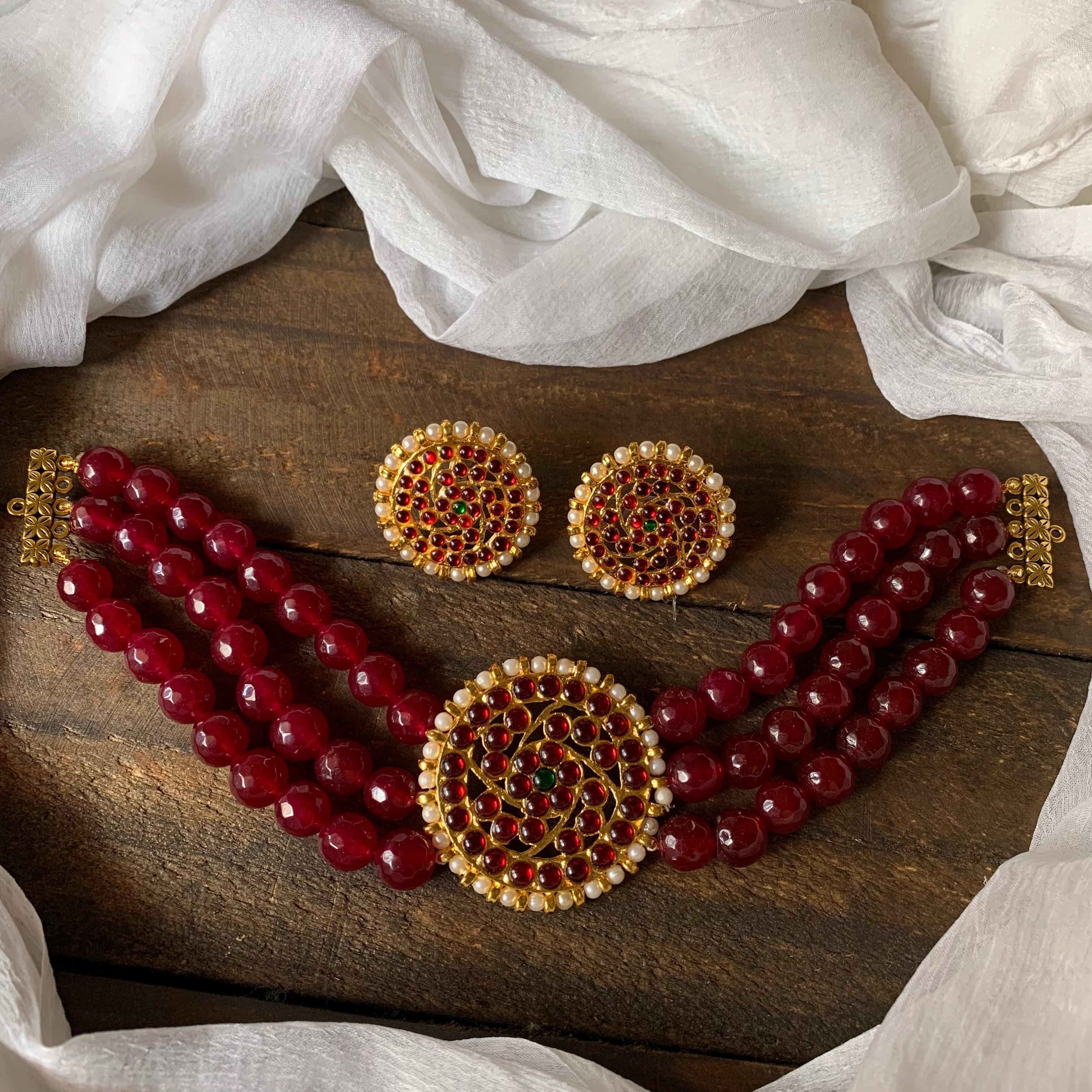 Agate Beads Kemp Suryan Pendant Choker - Maroon - Happy Pique 