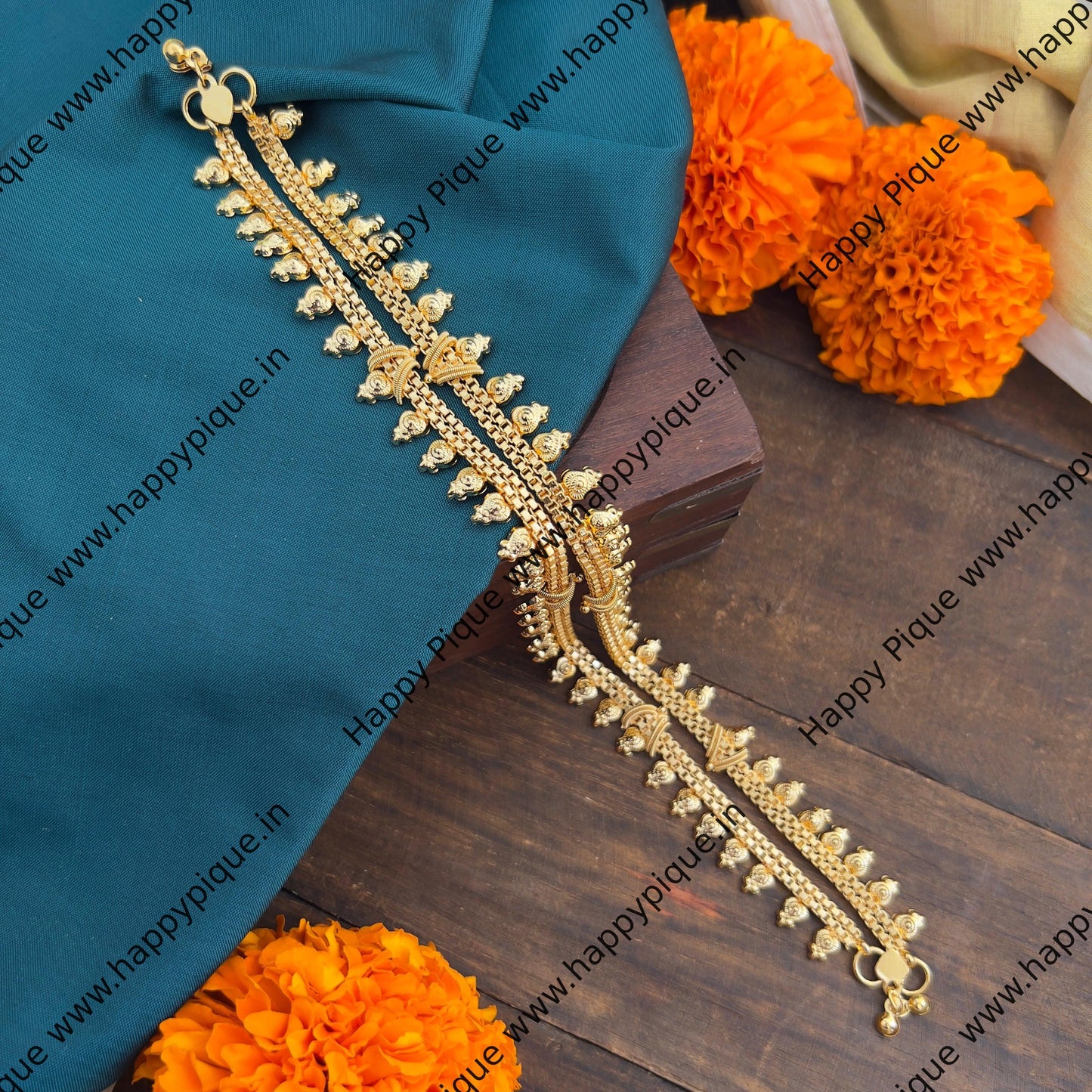 Real Gold Look Daily Wear/Function Wear Anklets - ANK003