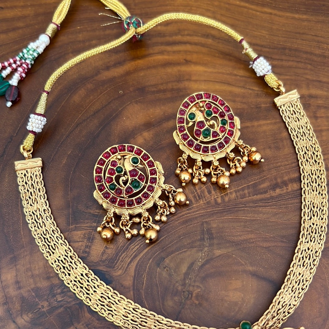 Kemp Mayur Chakra Necklace Set - Red & Green - Budget Friendly Bridal Wear