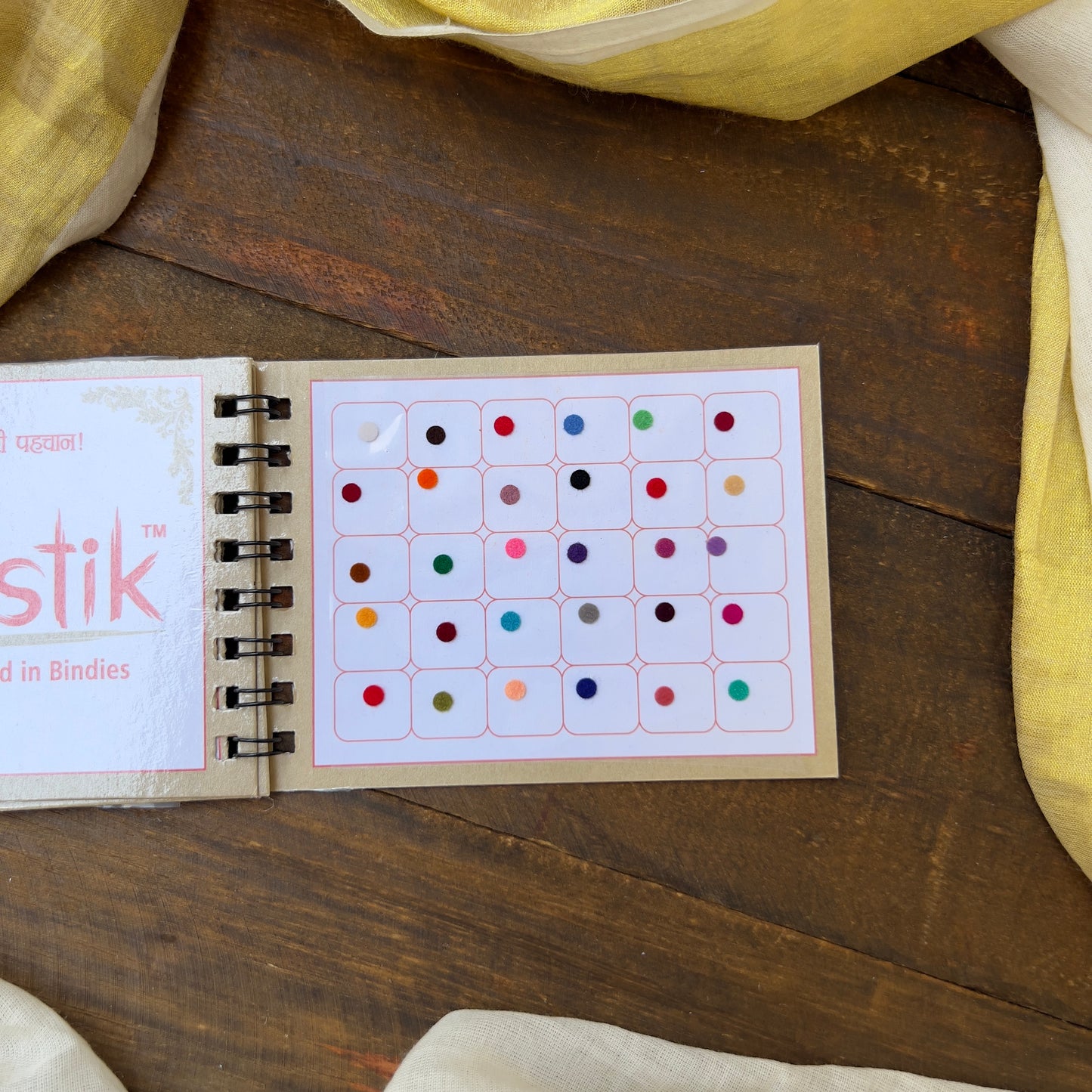 Colour Plain Round Bindi Book - Swastik Mini Range - BB007