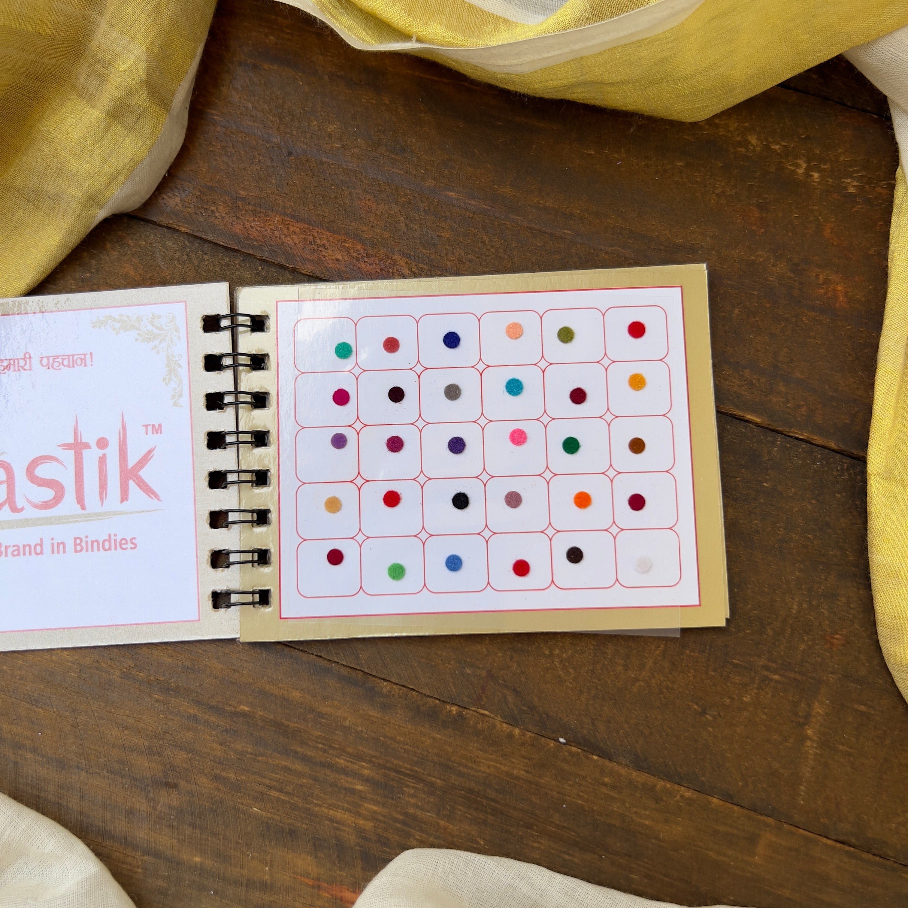 Colour Plain Round Bindi Book - Swastik Mini Range - BB007