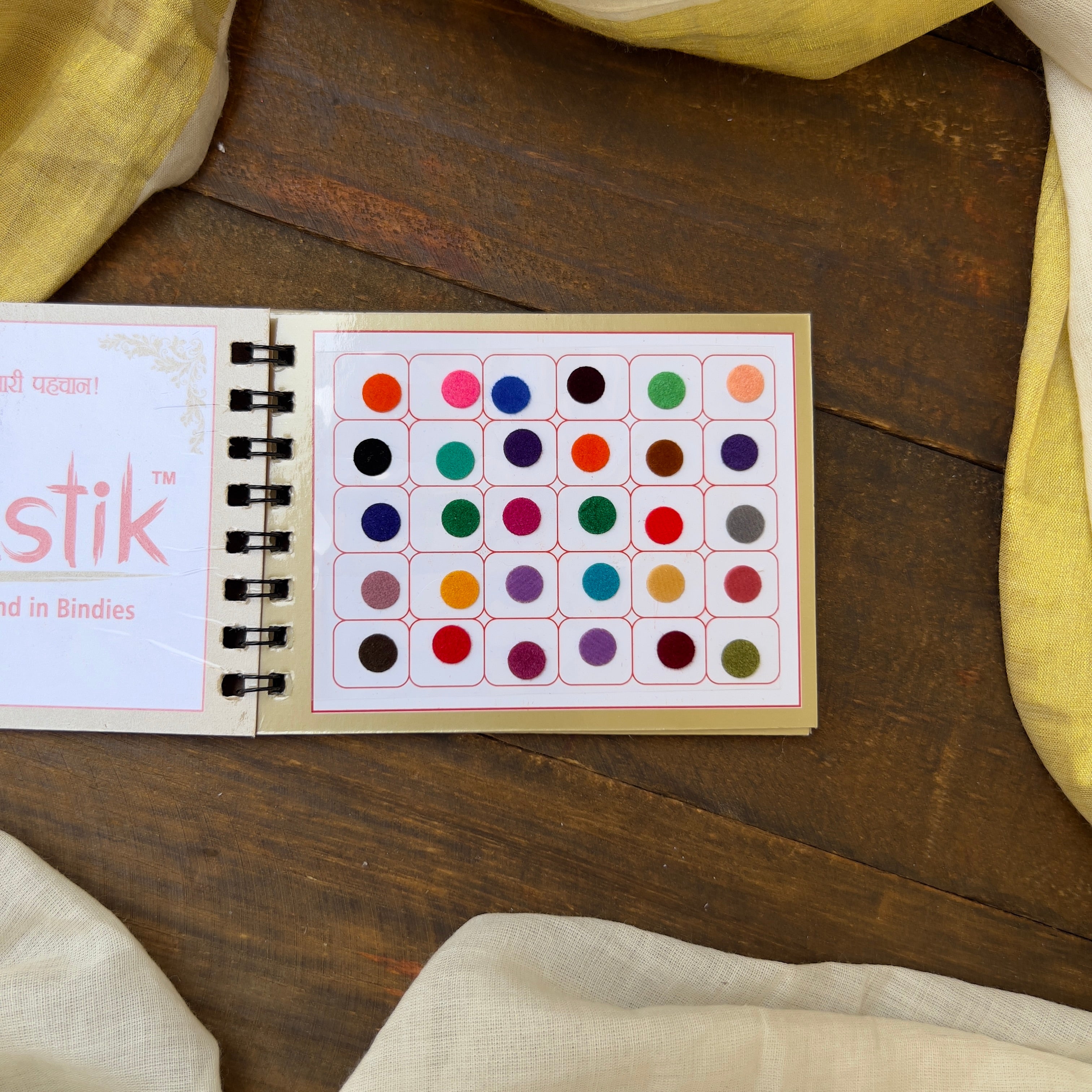 Colour Plain Round Bindi Book - Swastik Mini Range - BB009