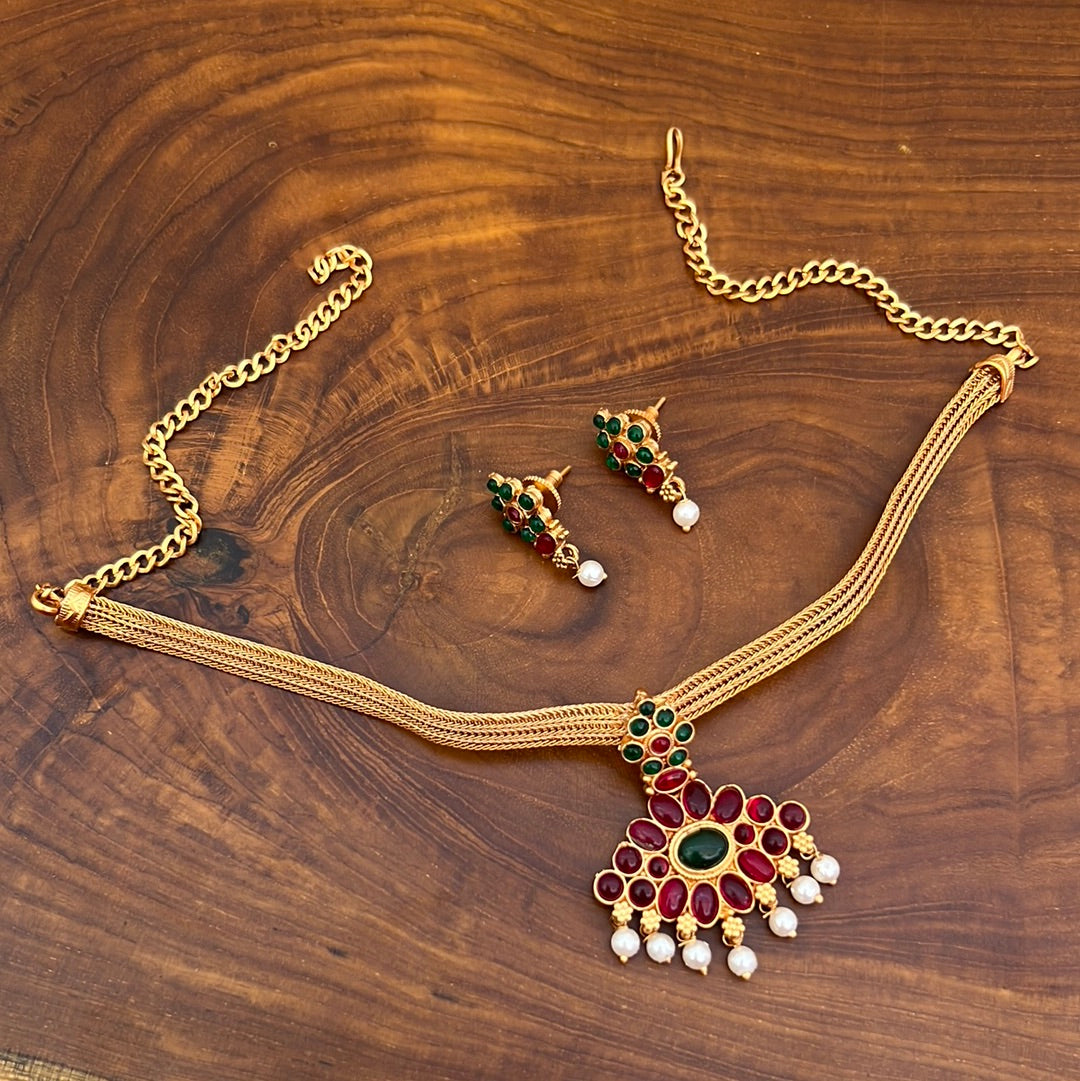 Kemp Traditional Attigai Choker Set - Green & Red - Gorgeous and Affordable