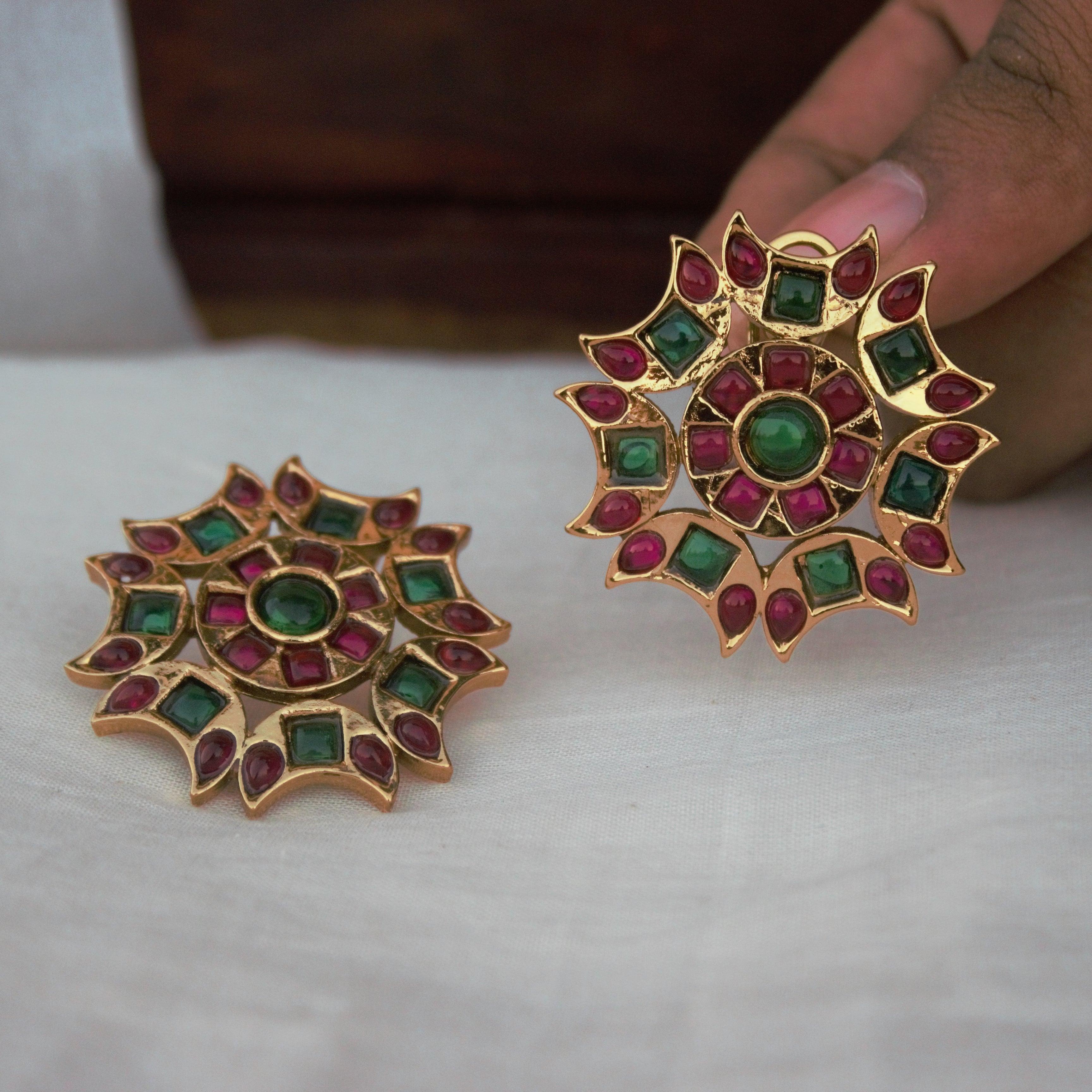 Chaand Chakra Kemp Studs