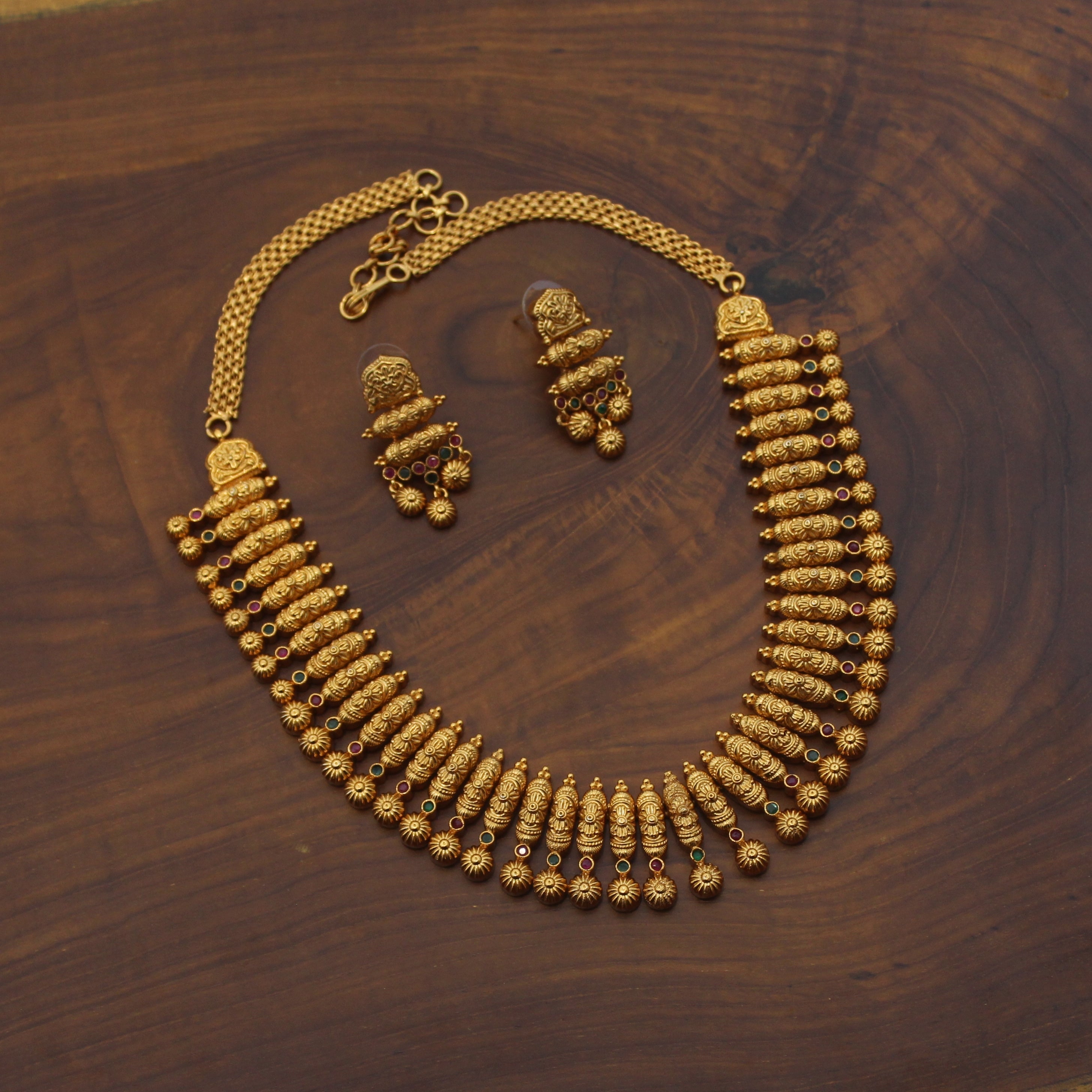 Gold Plated Floral Bars Real Kemp Nagas Necklace Set